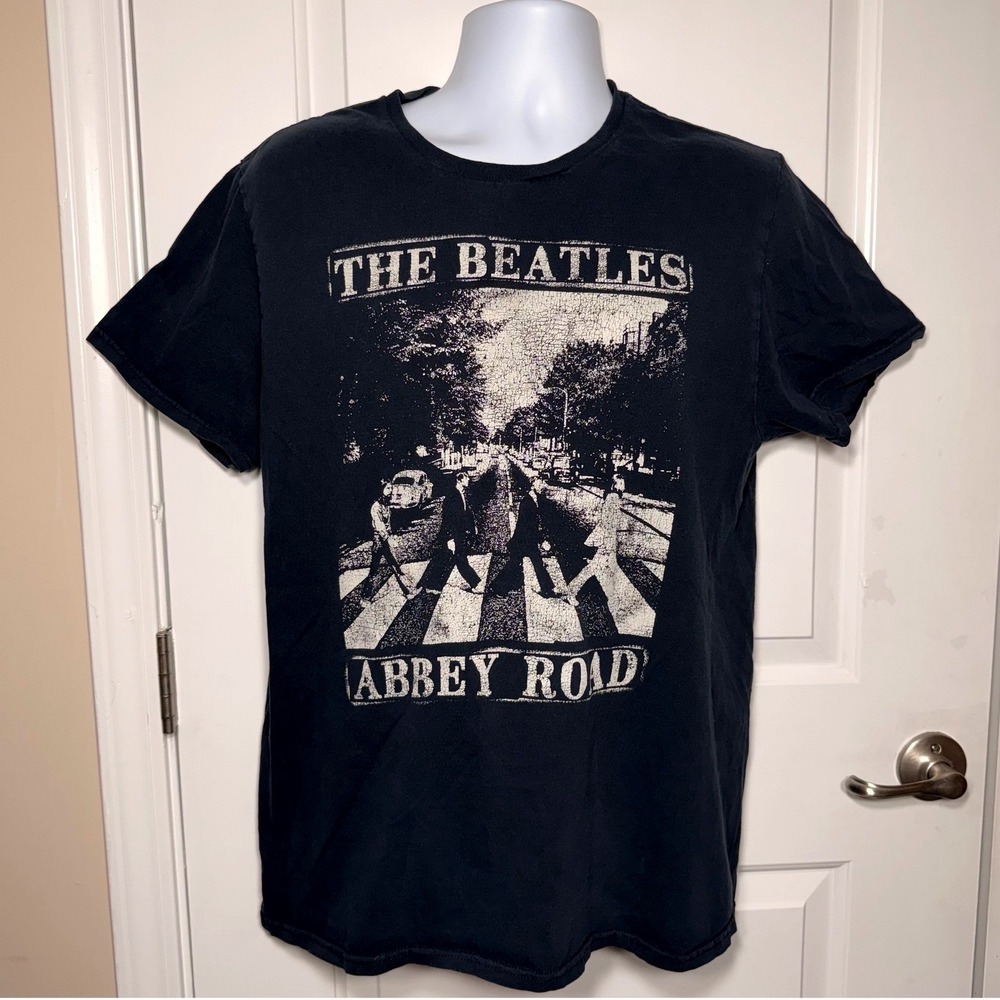 The Beatles Abbey Road Graphic T-Shirt Washed Black Rock Band Tee Large